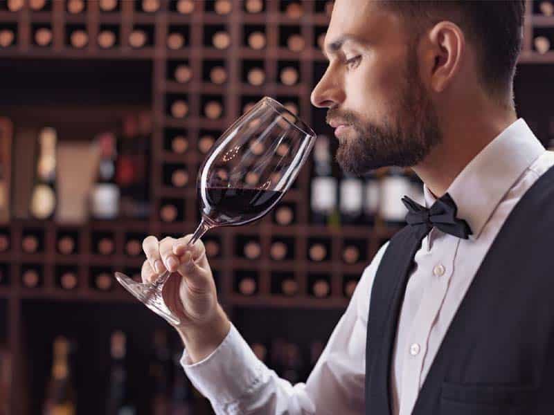 Principais aromas e sabores que os vinhos adquirem com o estágio em carvalho