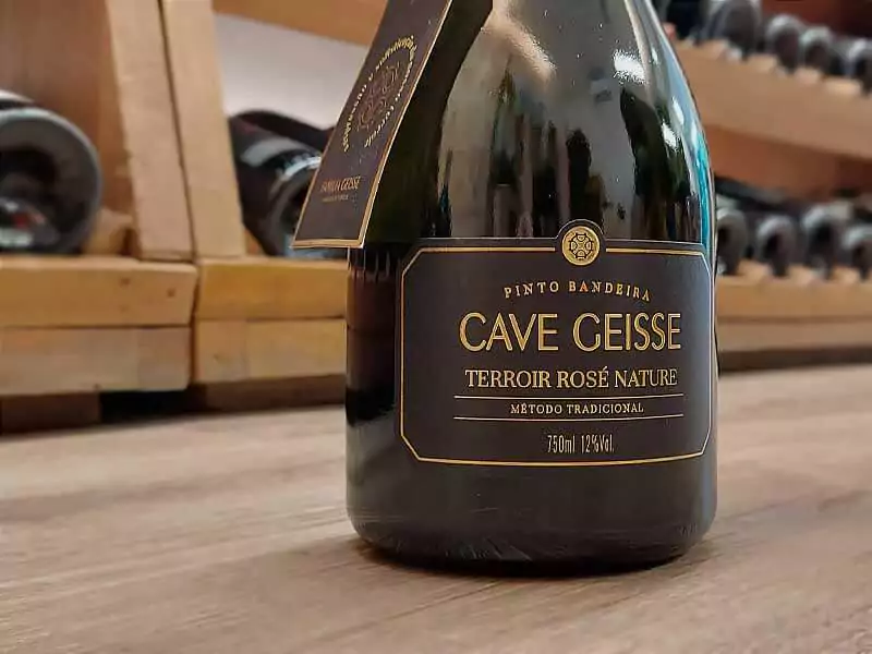 Garrafa do espumante Cave Geisse Terroir Rosé Nature