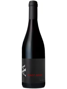 Signature AA Pinot Noir - garrafa