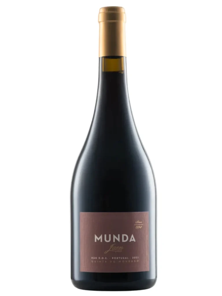 Garrafa de vinho tinto portugues Quinta do Mondego Munda Jaen D.O.P. DÃO